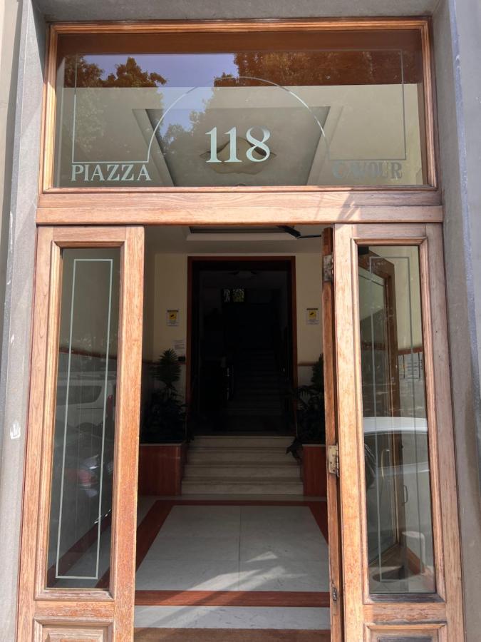 Готель Relais Cavour Napoli Екстер'єр фото