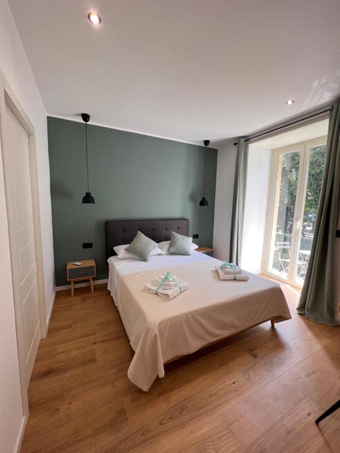 Готель Relais Cavour Napoli Екстер'єр фото