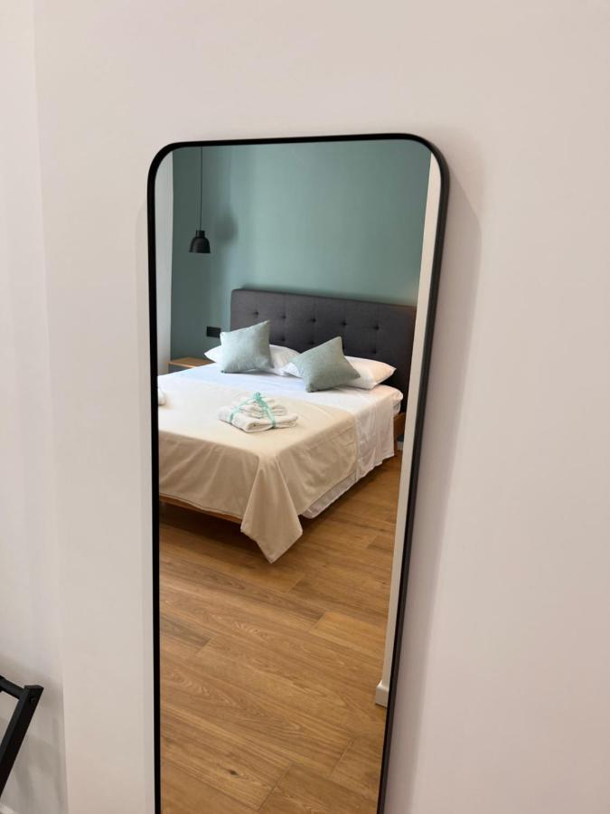 Готель Relais Cavour Napoli Екстер'єр фото